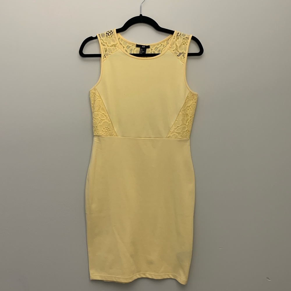 H&M Fitted Yellow Lace Dress